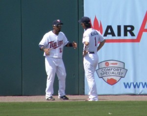 After coming out of the game, Alexi Casilla and Nishioka got some running... and talking... in, out along the LF wall