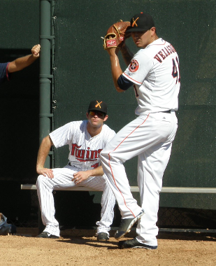 Jake Reed watching team mate Vincent Velasquez (Astros) warm up