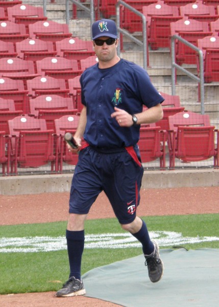 Kernels manager Jake Mauer